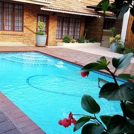 Pompano Guest House Saint Lucia Estuary 外观 照片